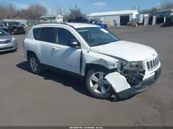 1C4NJDBB1GD661998 2016 JEEP COMPASS