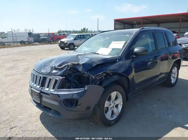 1C4NJDBB1GD662780 2016 JEEP COMPASS - Image 2