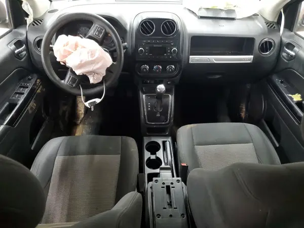 1C4NJDBB1GD714327 2016 JEEP COMPASS - Image 8