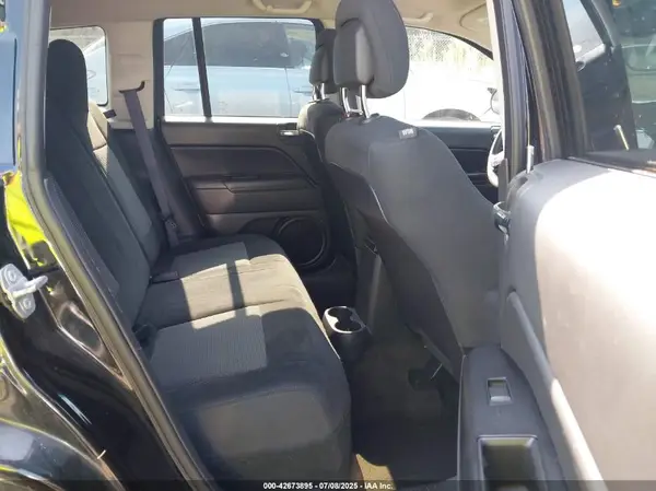 1C4NJDBB1GD714330 2016 JEEP COMPASS - Image 8