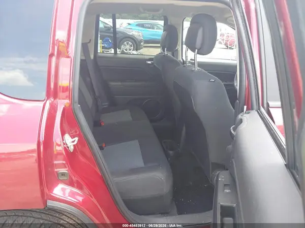1C4NJDBB1GD723335 2016 JEEP COMPASS - Image 8