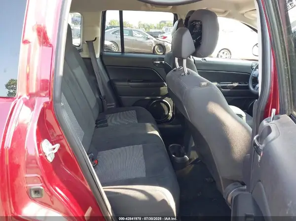 1C4NJDBB1GD756142 2016 JEEP COMPASS - Image 8