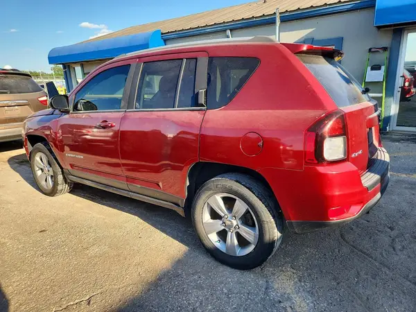 1C4NJDBB1GD778268 2016 JEEP COMPASS - Image 2