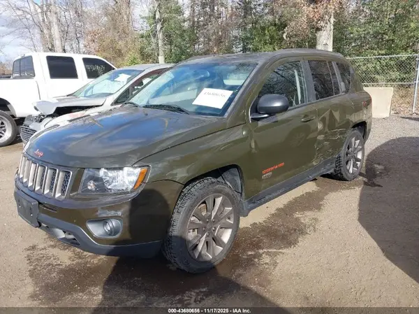 1C4NJDBB1GD809941 2016 JEEP COMPASS - Image 2