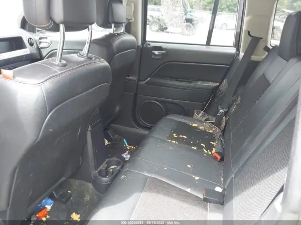 1C4NJDBB1HD107409 2017 JEEP COMPASS - Image 8