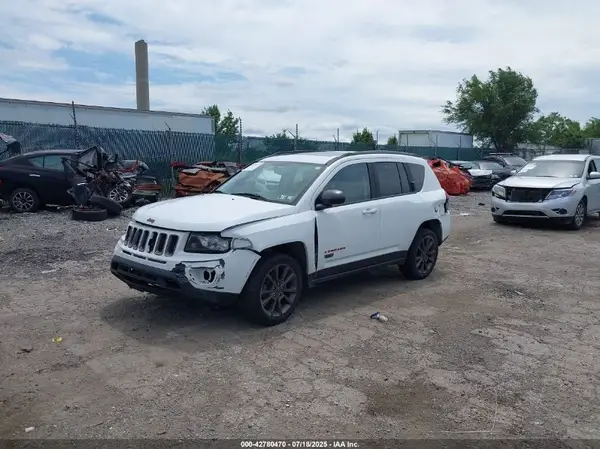 1C4NJDBB1HD135386 2017 JEEP COMPASS - Image 2