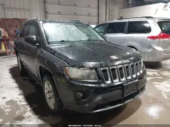 1C4NJDBB2GD523872 2016 JEEP COMPASS