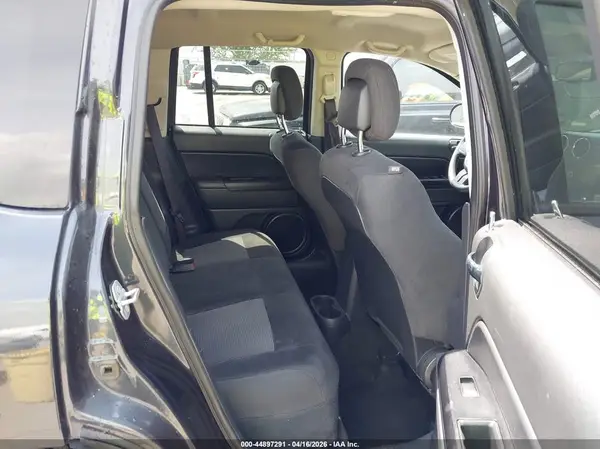 1C4NJDBB2GD571730 2016 JEEP COMPASS - Image 8