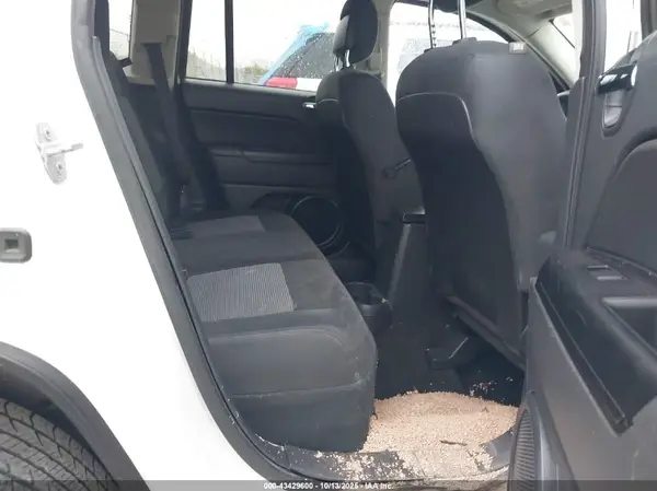 1C4NJDBB2GD610445 2016 JEEP COMPASS - Image 8