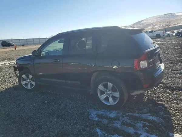 1C4NJDBB2GD610574 2016 JEEP COMPASS - Image 2