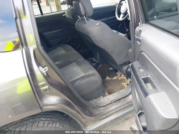 1C4NJDBB2GD635894 2016 JEEP COMPASS - Image 8