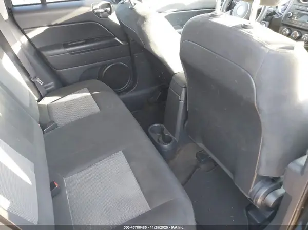 1C4NJDBB2GD638598 2016 JEEP COMPASS - Image 8