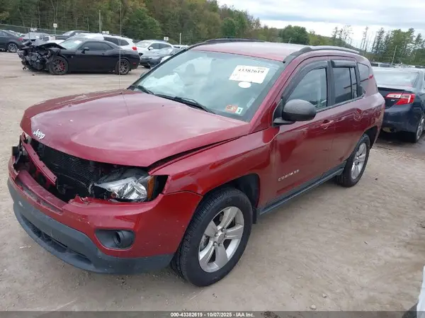 1C4NJDBB2GD653487 2016 JEEP COMPASS - Image 2