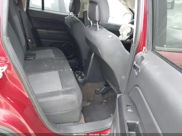 1C4NJDBB2GD653487 2016 JEEP COMPASS - Image 8