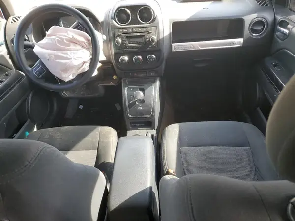 1C4NJDBB2GD663405 2016 JEEP COMPASS - Image 8