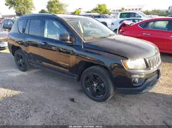 1C4NJDBB2GD686215 2016 JEEP COMPASS
