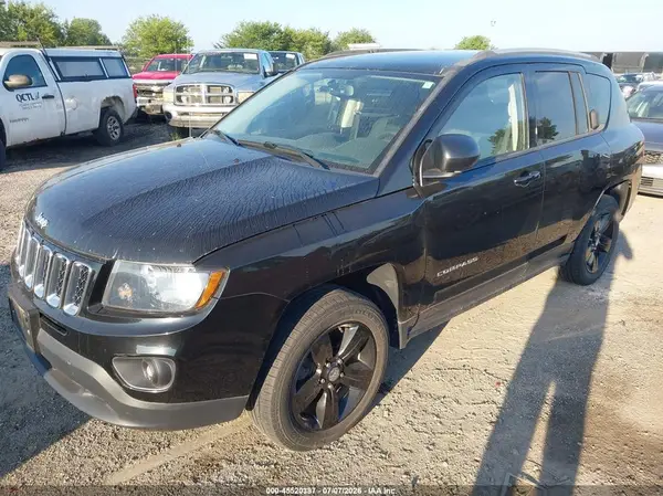 1C4NJDBB2GD686215 2016 JEEP COMPASS - Image 2
