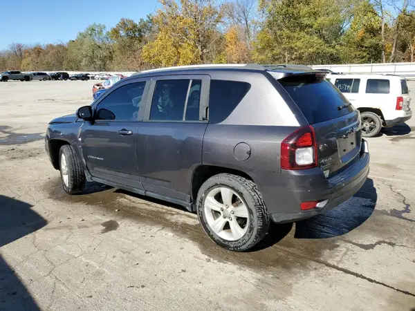 1C4NJDBB2GD709153 2016 JEEP COMPASS - Image 2