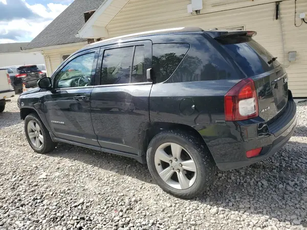 1C4NJDBB2GD741889 2016 JEEP COMPASS - Image 2