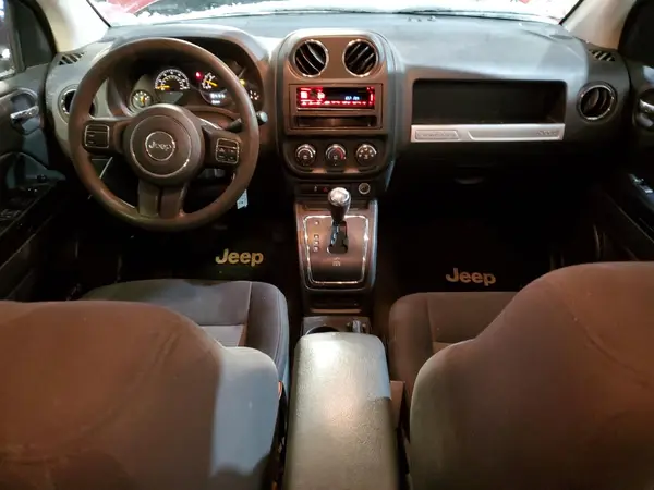 1C4NJDBB2GD756070 2016 JEEP COMPASS - Image 8