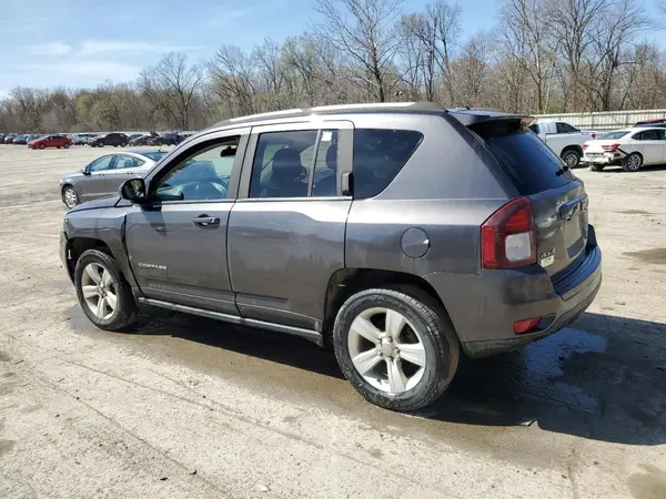 1C4NJDBB2GD756182 2016 JEEP COMPASS - Image 2