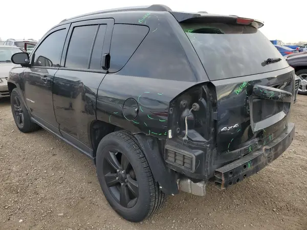 1C4NJDBB2GD778926 2016 JEEP COMPASS - Image 2