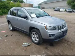 1C4NJDBB2GD797184 2016 JEEP COMPASS
