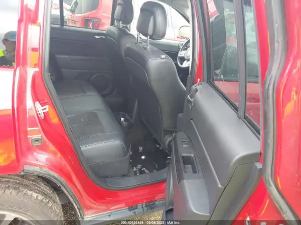 1C4NJDBB2HD127314 2017 JEEP COMPASS - Image 8