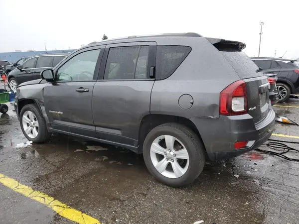 1C4NJDBB3GD520723 2016 JEEP COMPASS - Image 2