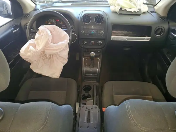 1C4NJDBB3GD522603 2016 JEEP COMPASS - Image 8