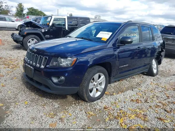 1C4NJDBB3GD550031 2016 JEEP COMPASS - Image 2