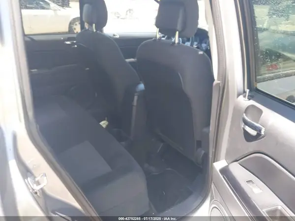 1C4NJDBB3GD571932 2016 JEEP COMPASS - Image 8