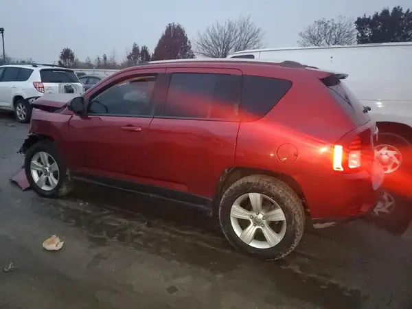 1C4NJDBB3GD617789 2016 JEEP COMPASS - Image 2