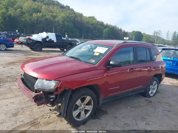 1C4NJDBB3GD627013 2016 JEEP COMPASS - Image 2