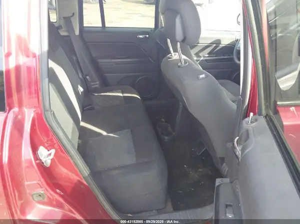 1C4NJDBB3GD627013 2016 JEEP COMPASS - Image 8