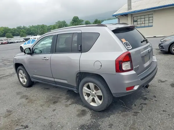 1C4NJDBB3GD674803 2016 JEEP COMPASS - Image 2