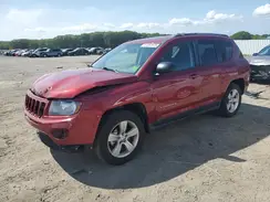 1C4NJDBB3GD686465 2016 JEEP COMPASS