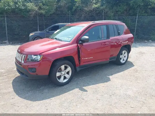 1C4NJDBB3GD686983 2016 JEEP COMPASS - Image 2