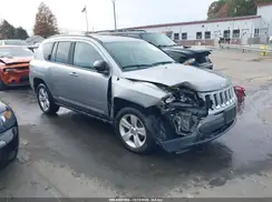 1C4NJDBB3GD713082 2016 JEEP COMPASS