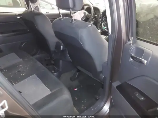 1C4NJDBB3GD757308 2016 JEEP COMPASS - Image 8