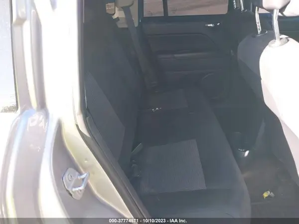 1C4NJDBB3GD778921 2016 JEEP COMPASS - Image 8