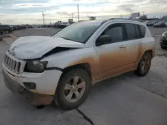 1C4NJDBB3GD799008 2016 JEEP COMPASS