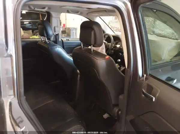 1C4NJDBB3GD805857 2016 JEEP COMPASS - Image 8