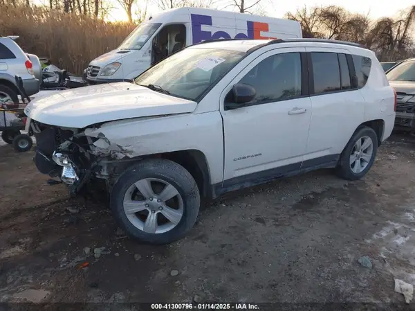 1C4NJDBB3HD106407 2017 JEEP COMPASS - Image 2
