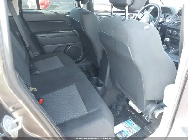 1C4NJDBB3HD143859 2017 JEEP COMPASS - Image 8