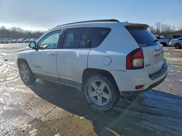 1C4NJDBB3HD168289 2017 JEEP COMPASS - Image 2