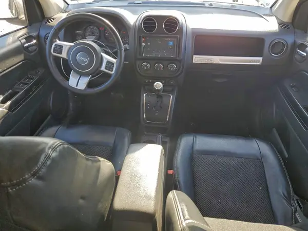 1C4NJDBB3HD168289 2017 JEEP COMPASS - Image 8
