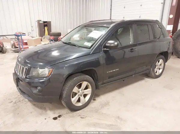 1C4NJDBB4GD507849 2016 JEEP COMPASS - Image 2