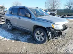 1C4NJDBB4GD510959 2016 JEEP COMPASS