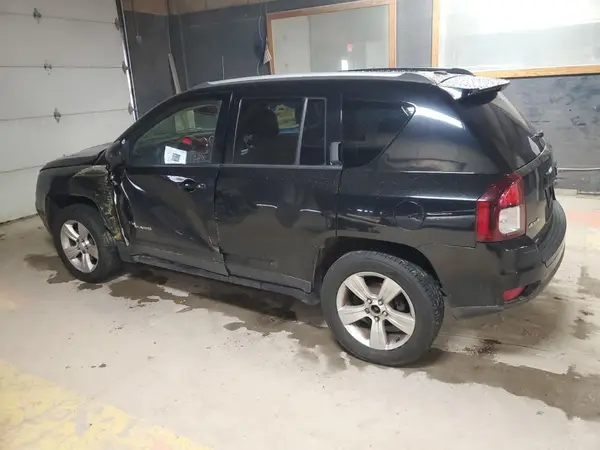 1C4NJDBB4GD520794 2016 JEEP COMPASS - Image 2
